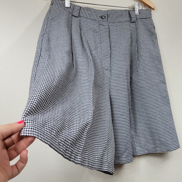 Vintage Sag Harbor Black Checkered Print High Waisted Wide Leg Shorts Size 14 - Picture 4 of 7